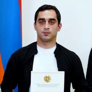 Նաիրի Զաքարյան